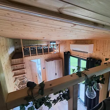 Tiny House Chvalcov Villa Exterior photo